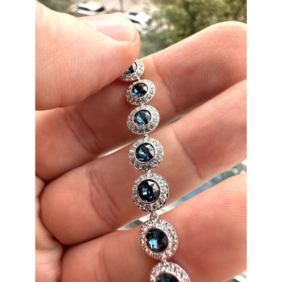 Swarovski  Una Angelic tennis necklace - Picture 2 of 4